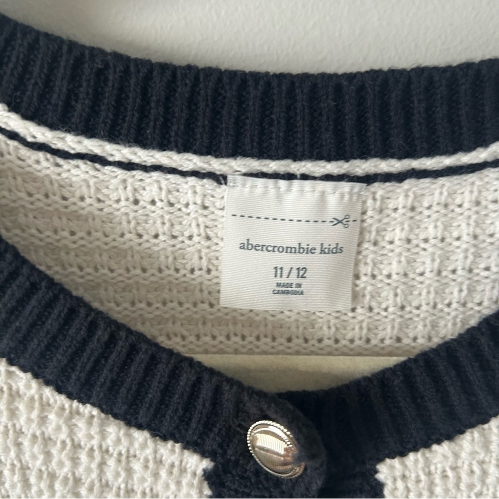 Abercrombie Kids girls navy and cream button front jacket 11/12 - Picture 3 of 6